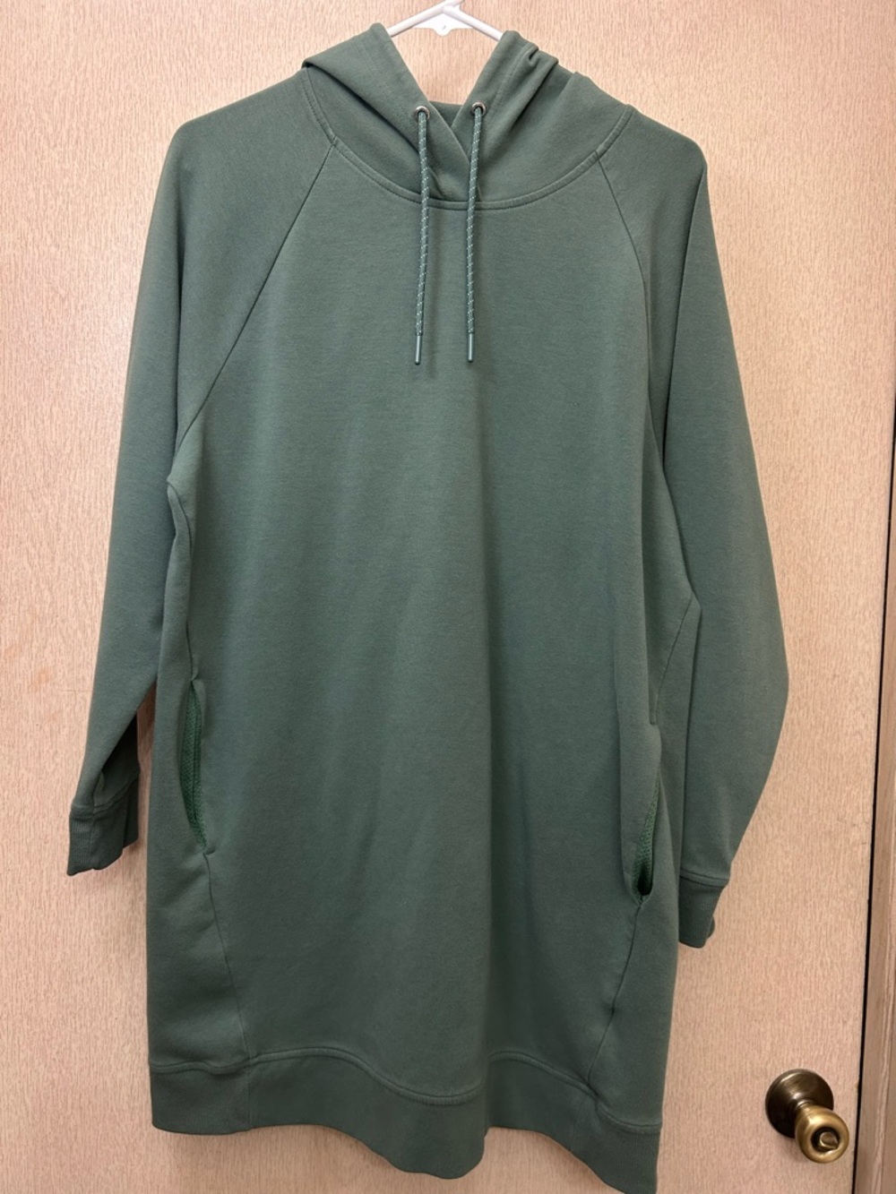 Old Navy Active Dynamic Fleece Tunic Hoodie - Size M